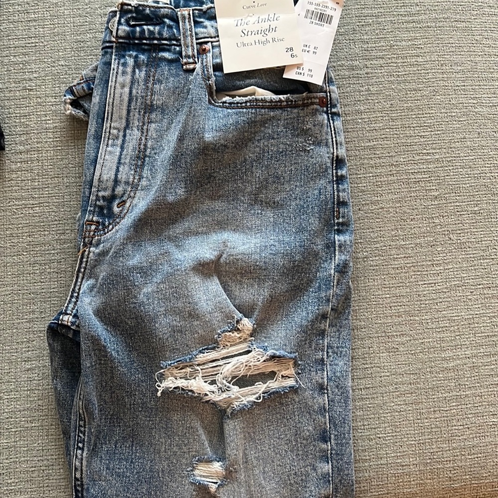 NWT ABERCROMBIE the ankle straight Ultra High Rise